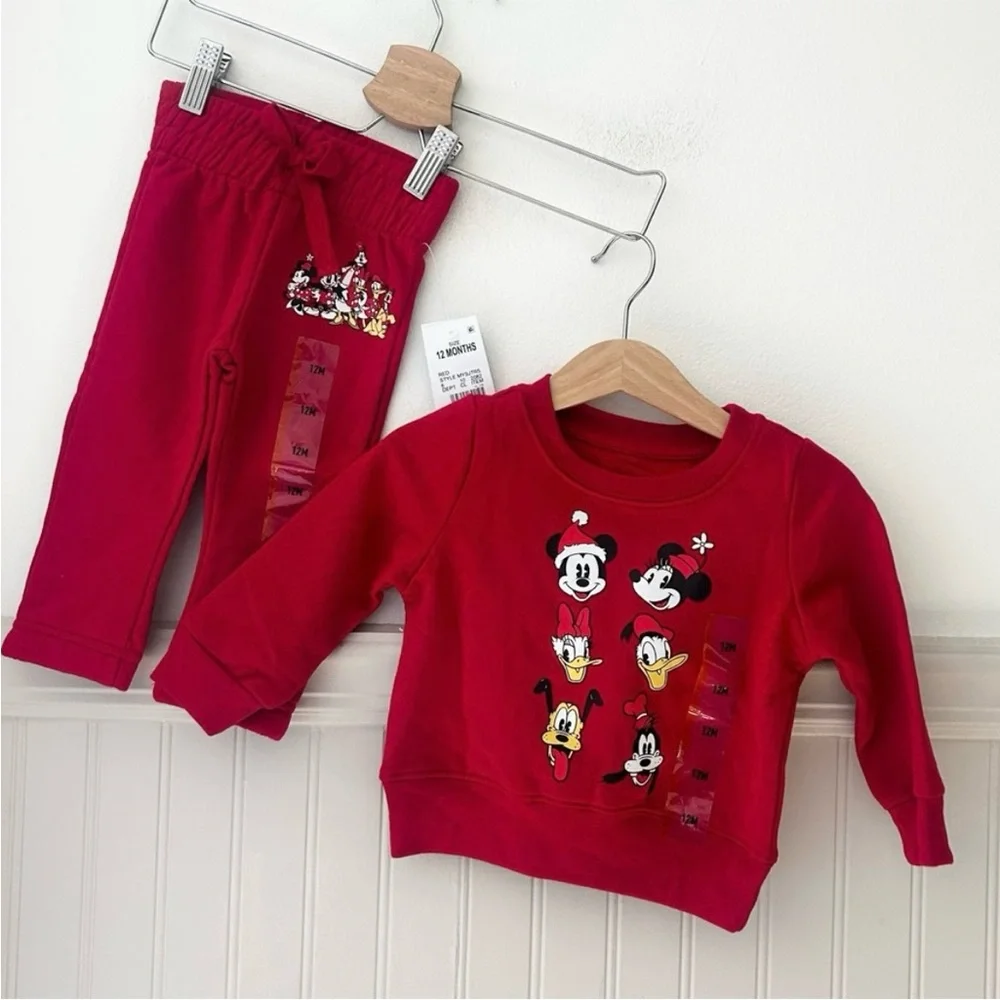 ⭐️ NEW Disney Baby 12 Months Red Christmas Matching Set